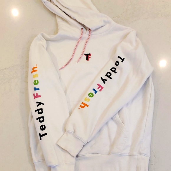 Teddy Fresh Hoody - Picture 1 of 3